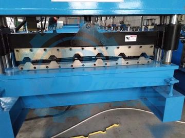0.3-0.8mm Kalınlık Metal Çatı Rulo Formasyon Makinesi 8-15m/min Formasyon Hızı ±2mm Kesim Toleransi