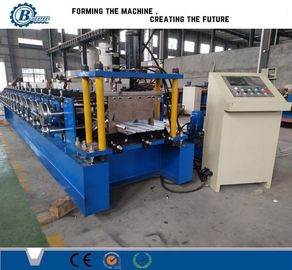 Max 15m/min Fast Standing Seam Roll Forming Machine 7.5m*1.2m*1.5m Çatı paneli şekillendirme için