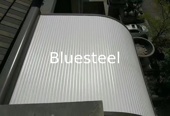 Çelik Alüminyum Rol Çapraz Kapı Makinesi 5.5KW kolay kurulum için